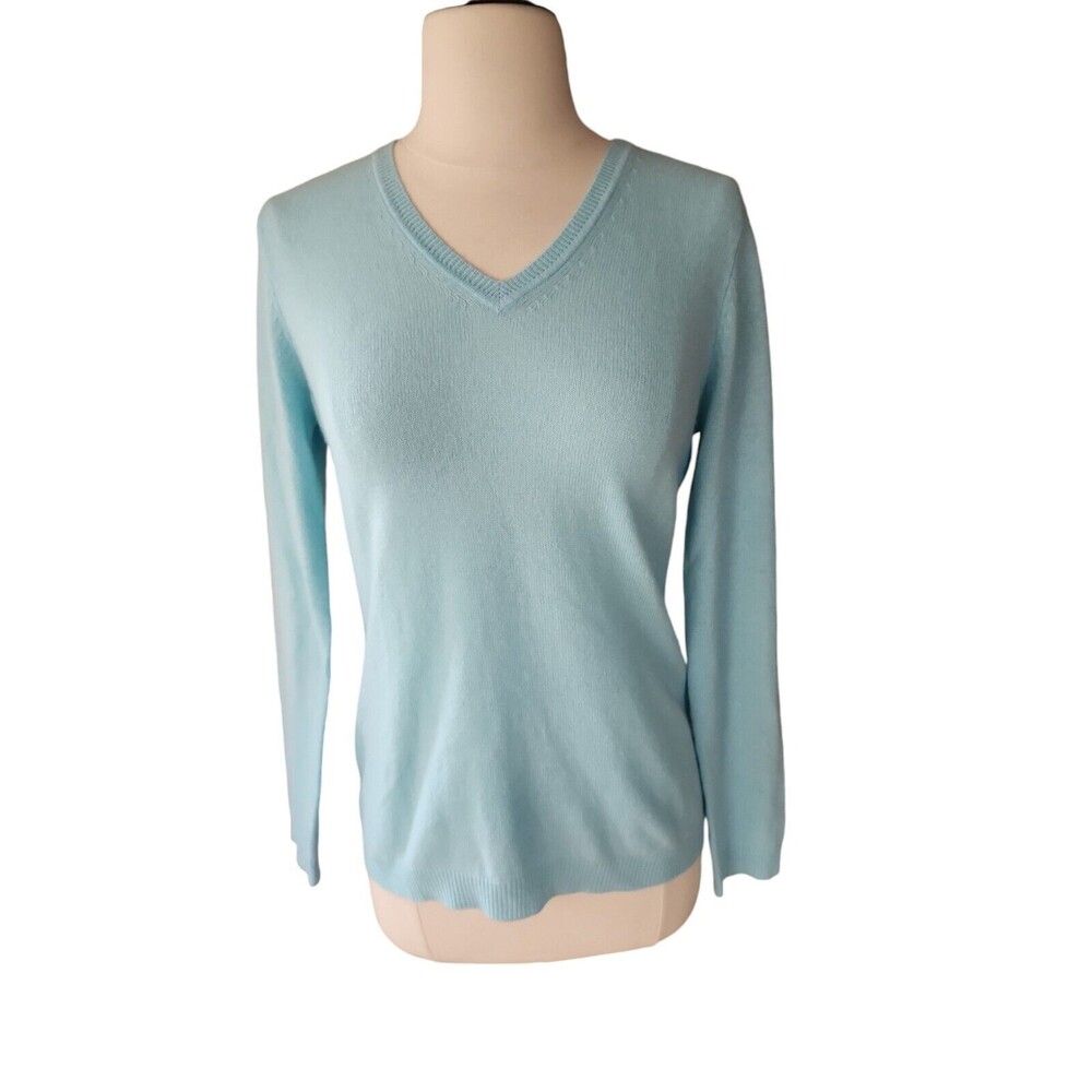 Charter Club Luxury Cashmere Sweater Women's Small Easter Egg Blue V-neck Preppy